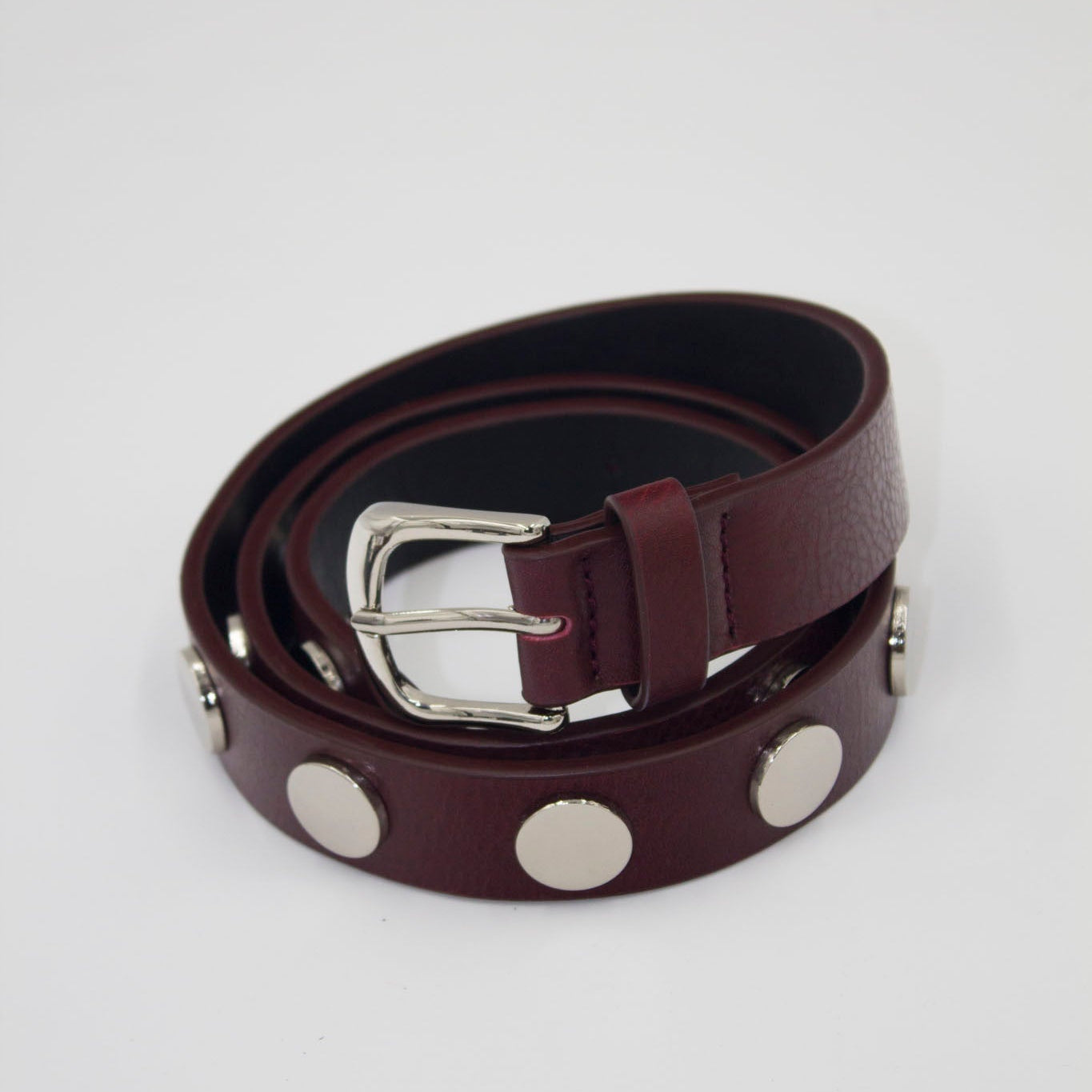 Cinturones con estoperoles